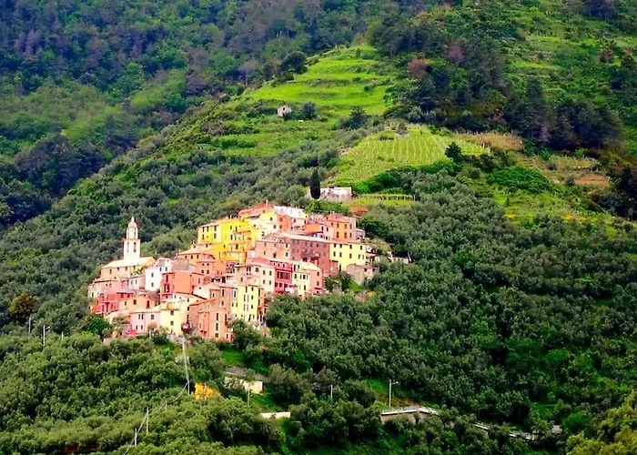 The Cinque Terre Nest, With Terrace And View